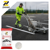 Poudre de marquage routier ZHIHAO en aluminate de strontium thermoplastique fluorescent blanc pour routes, voies de circulation, parkings et lignes de guidage