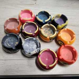 Meilleur prix, cendrier <span class=keywords><strong>en</strong></span> résine colorée, design boule <span class=keywords><strong>de</strong></span> billard, produits périphériques pour billard et snooker - Product Image 4