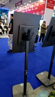 Pantalla Inteligente Portátil Giratoria Táctil de 21.5/24/32 Pulgadas 16:9 con Control Remoto, para Transmisión en Vivo