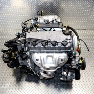 Moteur Honda D15B d'occasion 1.5L à aspiration naturelle essence SOHC d'occasion JDM 96-00 Civic - Product Image 1