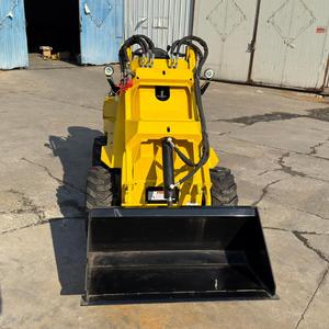 PENGIRIMAN GRATIS Mini Skid Steer <span class=keywords><strong>Loader</strong></span> (Bersertifikat CE/EPA) dengan Aksesoris Bucket, Trencher, dan Rotary Plow untuk Dijual - Product Image 2