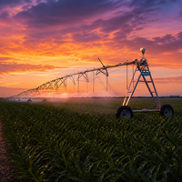 Système d'irrigation à pivot central galvanisé à chaud pour grandes surfaces agricoles, intelligent et solaire