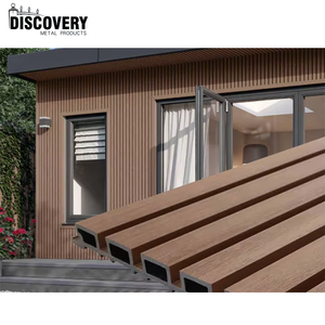 Panneau WPC imperméable pour décoration extérieure de façade de <span class=keywords><strong>maison</strong></span> Revêtement mural <span class=keywords><strong>composite</strong></span> léger et durable anti-UV en plastique - Product Image 1