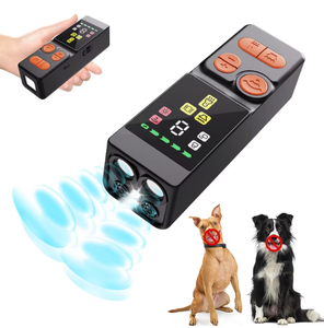 2025 nuevo Repelente de perros ultrasónico 0-9 frecuencia variable de engranaje, con emisores 4X sónicos, rango de 45 pies, linterna incorporada - Product Image 1