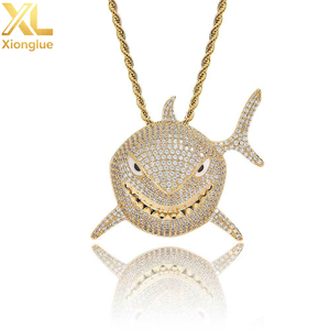 Pendentif Requin Hip Hop Micro-Incrusté de Zircons avec Diamants Entiers en Laiton, Collier Personnalisé pour Homme - Product Image 2