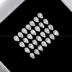 Anillo, Pendientes y Colgante de Diamante Cultivado en Laboratorio con Corte Pera de 6.0x4.0mm, Certificado IGI, Corte Único Antiguo - Product Image 5