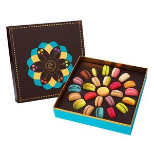 Macaron Hộp bao bì tùy chỉnh Quà Tặng Giấy bán buôn hộp cho <span class=keywords><strong>Macarons</strong></span> bánh ngăn kéo Pháp với cửa sổ chèn sang trọng Vòng - Product Image 1