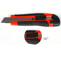 Ensemble d'outils de quincaillerie pour la maison Ensemble d'outils de menuiserie pour électricien