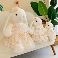 Lapin en peluche mignon à longues oreilles en peluche Lapin créatif dans la jupe Animal en peluche Jouet en gros Vêtements Lapin en peluche