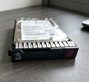 P28028-B21 300GB SAS 12G 15K Hard Disk Server HDD - Sff 2.5 inci Disk Server Enterprise - Product Image 1