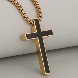 Collier avec pendentif croix épaisse en émail en acier inoxydable, bijoux religieux chrétiens minimalistes pour femmes et hommes, cadeaux de baptême et de confirmation - Product Image 5