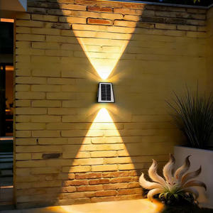 Luces LED Solares para Exteriores con Clasificación IP65, 4 Modos, Sensor de Movimiento, Luces de Seguridad para Jardín, Patio, Camino, Farol - Product Image 5