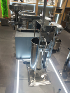 Nouvelle Machine Commerciale Électrique de Remplissage de Saucisses en Acier Inoxydable 15L, 220V Monophasé, pour Chorizo et Hot-Dog - Product Image 6