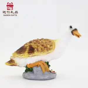 Wholesale Resin Crafts Animal Decorative Duck Desktop Polyresin Statue Sculpture Decor Resin Crafts