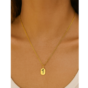 Pendentif gravé avec fleur de naissance |   Charme floral en acier inoxydable plaqué or PVD 18 carats pour la fabrication de bijoux, 12 mois de naissance - Product Image 4