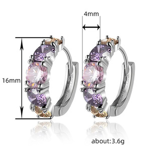 Orecchini a Cerchio Multicolore per Donne, Orecchini con Pietre Scintillanti e Blocchi di Colore, Gioielli alla Moda per Feste, Vendita all'Ingrosso - Product Image 5