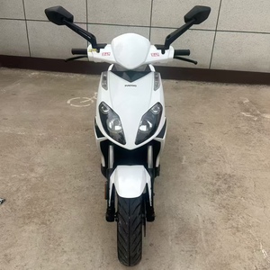 <span class=keywords><strong>Piaggio</strong></span> RA1 SportCity One, Motocicleta Urbana de <span class=keywords><strong>125cc</strong></span>, Refrigerada por Aire, 3 Válvulas, Inyección Electrónica de Combustible - Product Image 5