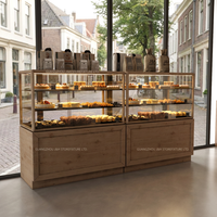 Fabrik-OEM-Design Holz-Bäckerei-Ausstellungsregal Maßgefertigtes Brotregal Glas-Gebäckvitrine mit LED-Streifen Ladeneinrichtung