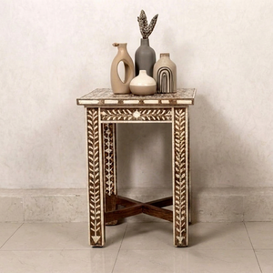 Table d'appoint moderne en os incrusté, artisanale et écologique |   Décoration de la maison pour baptême, meubles - Product Image 1