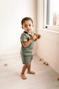 Vente chaude enfant en bas âge enfants coquille bouton haut avec <span class=keywords><strong>short</strong></span> de survêtement 2024 bébé garçons été coton <span class=keywords><strong>lin</strong></span> ensemble court - Product Image 6