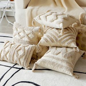 Housse de <span class=keywords><strong>coussin</strong></span> géométrique capitonnée <span class=keywords><strong>beige</strong></span> style bohème scandinave, <span class=keywords><strong>coussin</strong></span> décoratif de luxe pour canapé, housse de <span class=keywords><strong>coussin</strong></span> décorative pour la maison - Product Image 4
