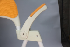 Chaise de bain de douche légère pour usage domestique et hospitalier avec pieds en caoutchouc antidérapants - Product Image 5