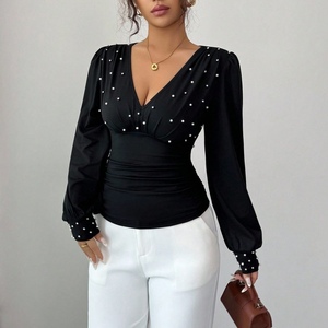 Nouveau T-shirt ajusté à manches longues pour femme, col en V, orné de perles, couleur unie, tendance - Product Image 5