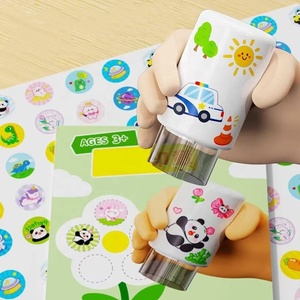 बच्चों के लार्निंग खिलौने जादुई सील स्टिकर टॉकर टॉय 100 रिफिल स्टीकर्स स्टैम्पर वाटरप्रूफ जादू स्टीकर स्टैम्पर सेट - Product Image 3