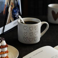 Tasses en céramique à motif de cœur de style américain, tasse à café sur le thème de l'amour avec poignée pour les couples/filles, cadeaux d'affaires, micro-ondes, lave-vaisselle