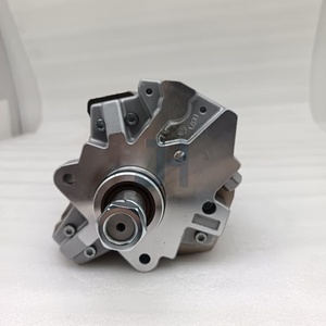 Pompe d'injection de carburant 0445020175 pour moteur diesel de machines de construction, pompe à injection diesel Common Rail 84385110 - Product Image 3