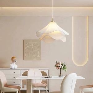 Lámpara Colgante Moderna <span class=keywords><strong>de</strong></span> <span class=keywords><strong>Techo</strong></span> con Diseño <span class=keywords><strong>de</strong></span> Pétalos <span class=keywords><strong>de</strong></span> Tela Nórdica, LED, <span class=keywords><strong>para</strong></span> Comedor, Dormitorio, <span class=keywords><strong>Sala</strong></span> <span class=keywords><strong>de</strong></span> Estar, Decoración del Hogar, Hotel - Product Image 1