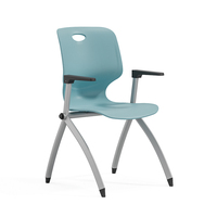 Chaises empilables en Offre Spéciale pour divers sièges de salle de formation d'événements meubles de fête de haute qualité chaises en plastique simples