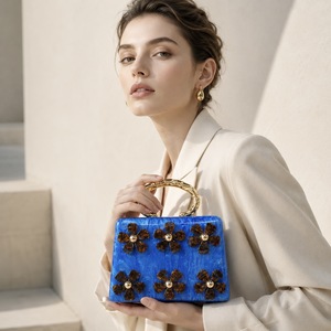 Factory NEW Fashion Elegant Resin <b>Clutch</b> <b>Bag</b> Pearl Flower Decoration Ring Handle Evening <b>Wedding</b> Party Handbag 3D Floral - Product Image 2