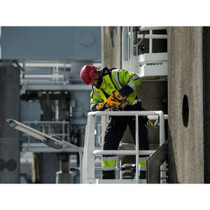 DeWalt DC367เลื่อยอเนกประสงค์ขนาดกะทัดรัดตัด300มม. ชุดที่มีแบตเตอรี่5.0Ah สองก้อน - Product Image 3