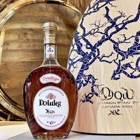 Bouteille de tequila en céramique XO 500ml luxueusement fabriquée à la main Hisky et brandy personnalisés avec joint en liège pour une utilisation en laboratoire