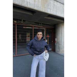 Sudadera con capucha bordada Eyyo gris humo para mujer - Product Image 3