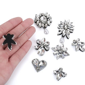 QIAO cristal Rhinestone costura o <span class=keywords><strong>pegamento</strong></span> en <span class=keywords><strong>parches</strong></span> apliques <span class=keywords><strong>para</strong></span> <span class=keywords><strong>ropa</strong></span> bolsa de zapatos accesorios adhesivos <span class=keywords><strong>para</strong></span> <span class=keywords><strong>ropa</strong></span> - Product Image 3