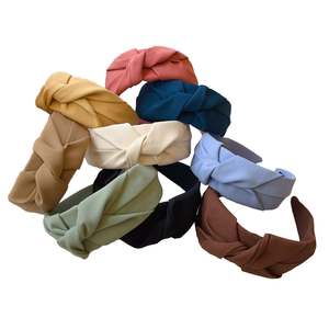 Diadema de Satén Cruzado de Color Sólido Estilo Americano con Borde Ancho para Mujer - Product Image 4