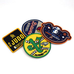 Desainer kain kustom logo 3d lencana tenun bunga huruf besi Pada patch bordir untuk Jaket - Product Image 4