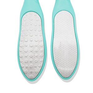 Kit de Pedicura Portátil de Acero Inoxidable Rosa al por Mayor, Lima y Raspador para Eliminar Callosidades, Personalizado para Mejorar la Piel y Eliminar Piel Muerta - Product Image 5