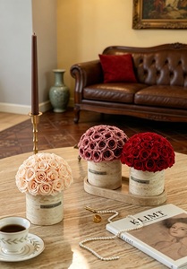 <span class=keywords><strong>Vaso</strong></span> in Travertino Naturale con 40 Rose Stabilizzate e Vassoio Abbinato, Rosa Immortale, Decorazione da Tavolo, Regalo - Product Image 6