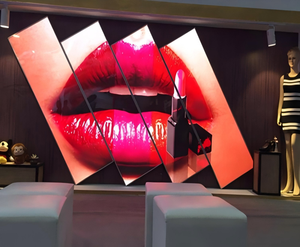 จอแสดงผล LED โปสเตอร์ดิจิทัล ขนาด 640x1920 มม. P1.86 สำหรับใช้งานภายในอาคาร เหมาะสำหรับโฆษณาในห้างสรรพสินค้าและร้านค้าปลีก - Product Image 2