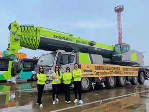 Grue tout-terrain Zoomlion 200 tonnes ZAT2000 au Ghana - Product Image 6