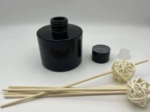 100ml sang trọng màu đen hương liệu thủy tinh bao bì sậy khuếch tán chai thủy tinh gỗ thanh bán buôn - Product Image 3