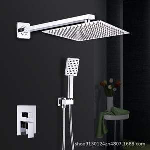 Ensemble de douche carré avec pommeau de douche pluie à pulvérisation automatique, robinet dissimulé, finition chromée pour salle de bain - Product Image 1