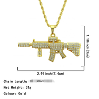 Chaîne torsadée Hip Hop avec pendentif pistolet mitrailleur AK47 en alliage et strass