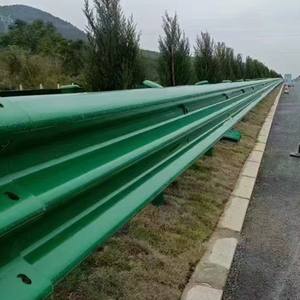 Barriere per veicoli autostradali in acciaio zincato a due onde/tre onde - Product Image 2