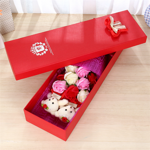 Confezione Regalo Artigianale con <span class=keywords><strong>Orsetto</strong></span> e <span class=keywords><strong>Rose</strong></span> <span class=keywords><strong>di</strong></span> Sapone in Stile Moderno, Consegna Rapida <span class=keywords><strong>per</strong></span> San Valentino, Matrimoni, Lauree, Festa della Mamma - Product Image 3