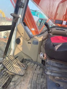 Excavadora de segunda mano potente en excelentes condiciones DH220 Horas bajas Modelo 2009 con 4803 horas para DOOSAN - Product Image 3