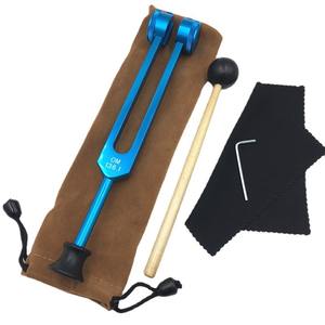 Juego de diapasones de Chakra para curación, diapasones ponderados OM 136,1Hz Soul Purpose con mazo de goma, bolsa de almacenamiento de terciopelo - Product Image 3